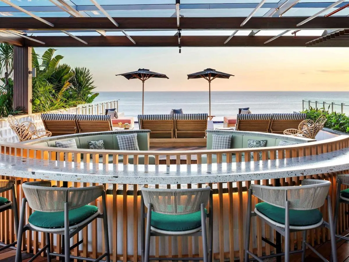 Tribe Bali Kuta Beach 4*, クタ