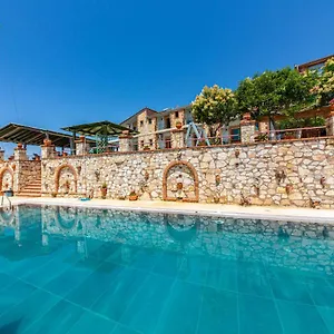 *** Hotel San Saena Albanië